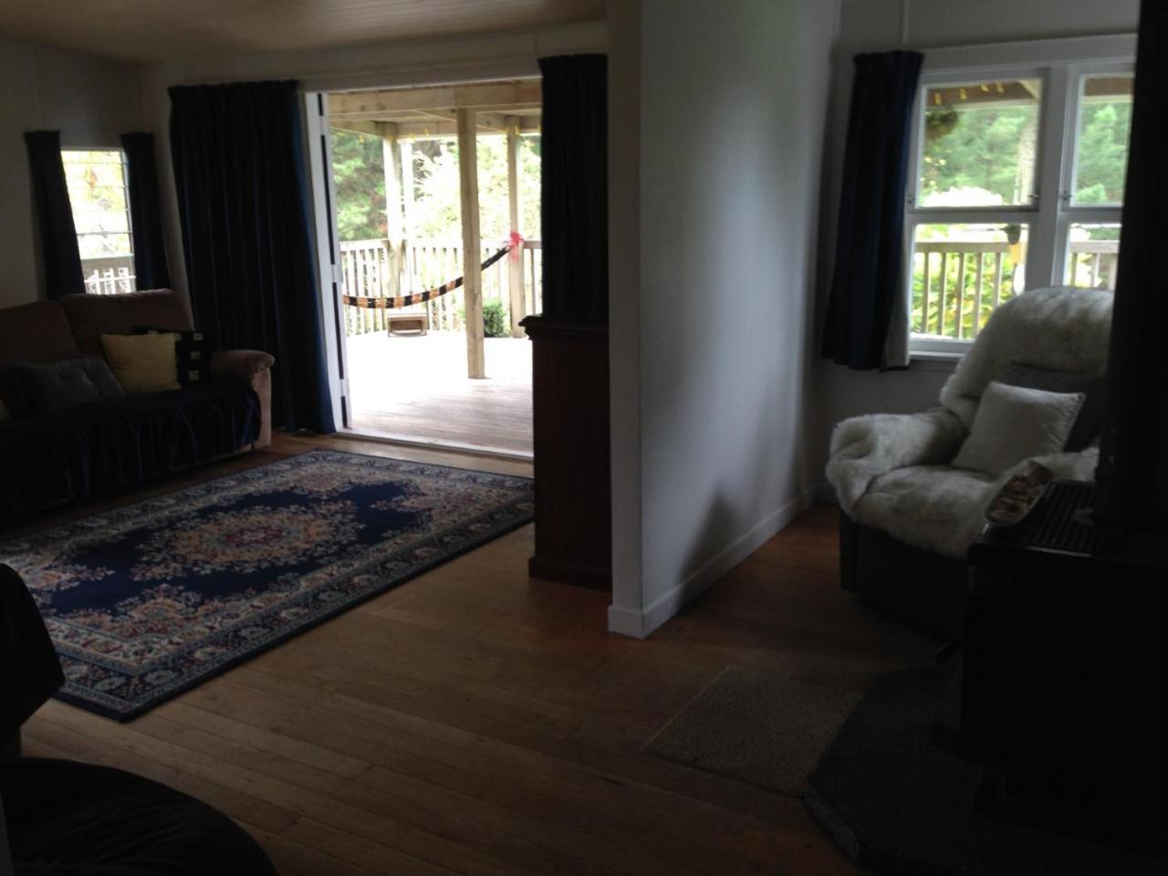 Waipiro Bay Paradise Bed and Breakfast Te Puia Esterno foto